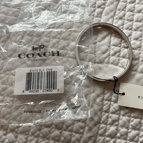 Authentic Coach signature bracelet - Picture 6 of 6